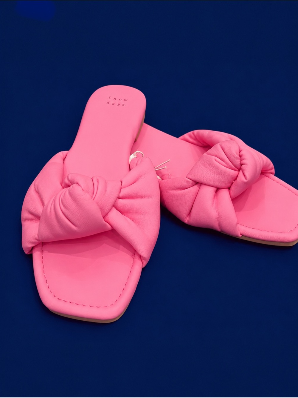 New with Tags – A New Day Pink Knotted Slide Sandals – Women’s Size 8